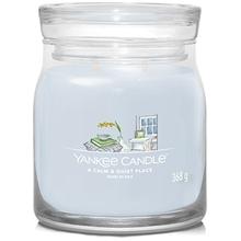 Yankee Candle - A Calm & Quiet Place Signature Candle ( klidné a tiché místo ) - Vonná svíčka 567.0g